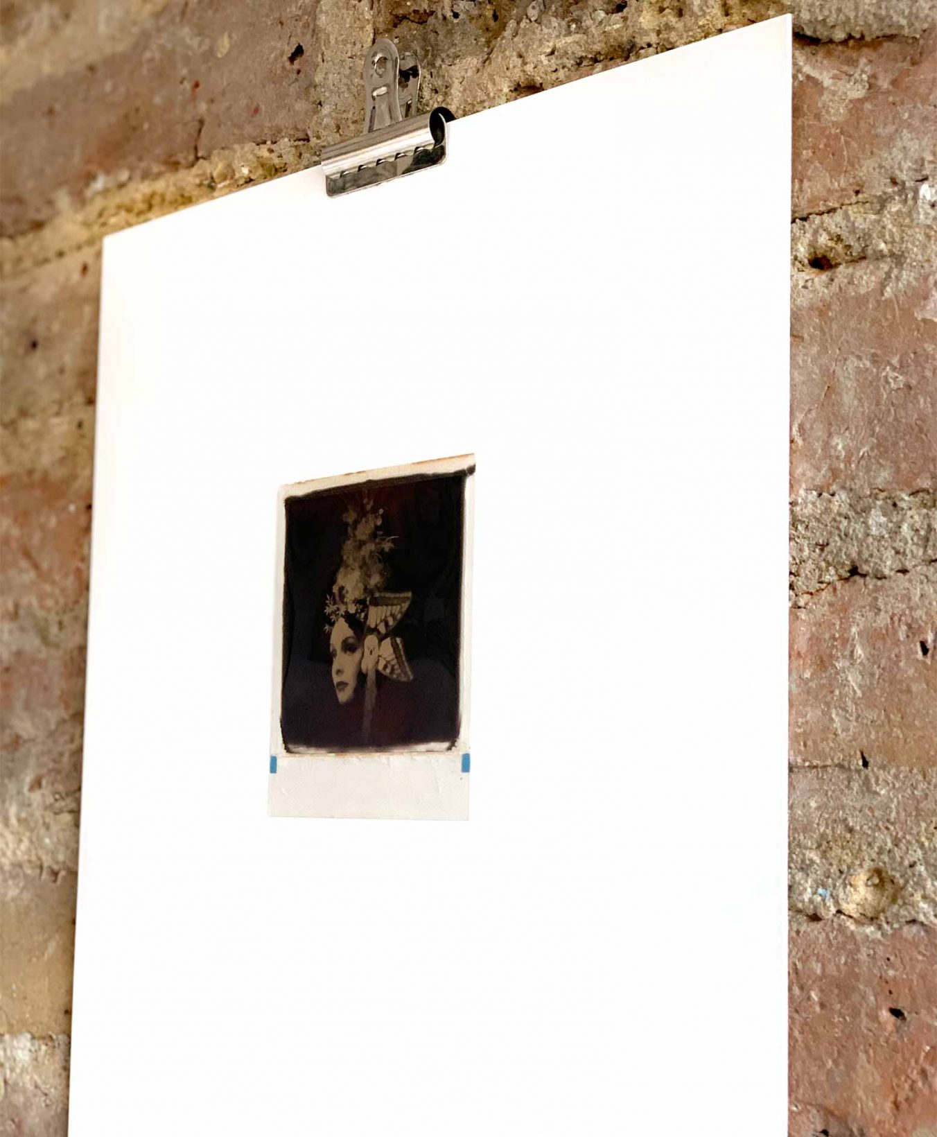 Untitled - Mounted Polaroid With 22.5 Champagne Gold Leaf - Image 5