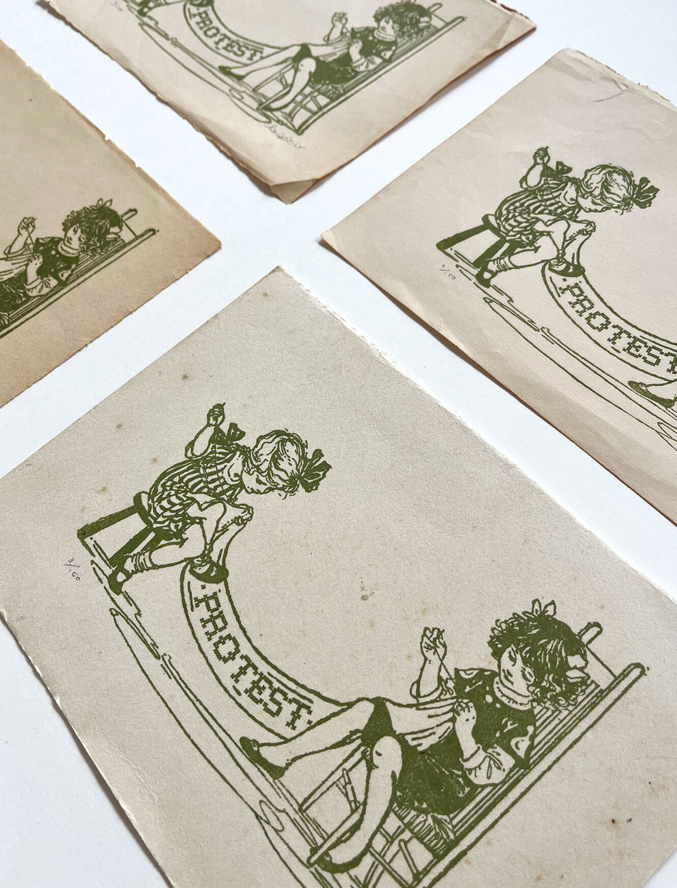 Cross Stitches - green - Image 3