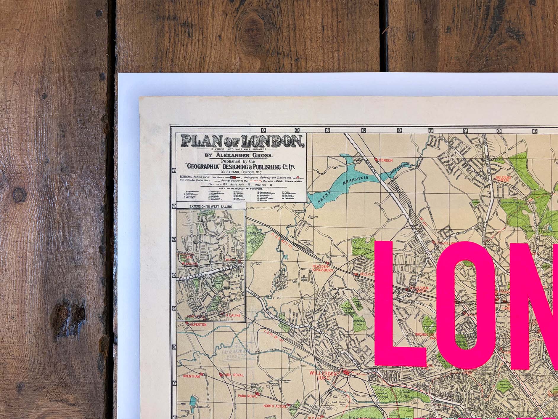 London Is Always A Good Idea - Pink - Image 3